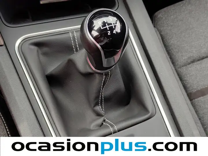 SEAT León 1.5 TSI S&S Xcellence 2020, foto 5