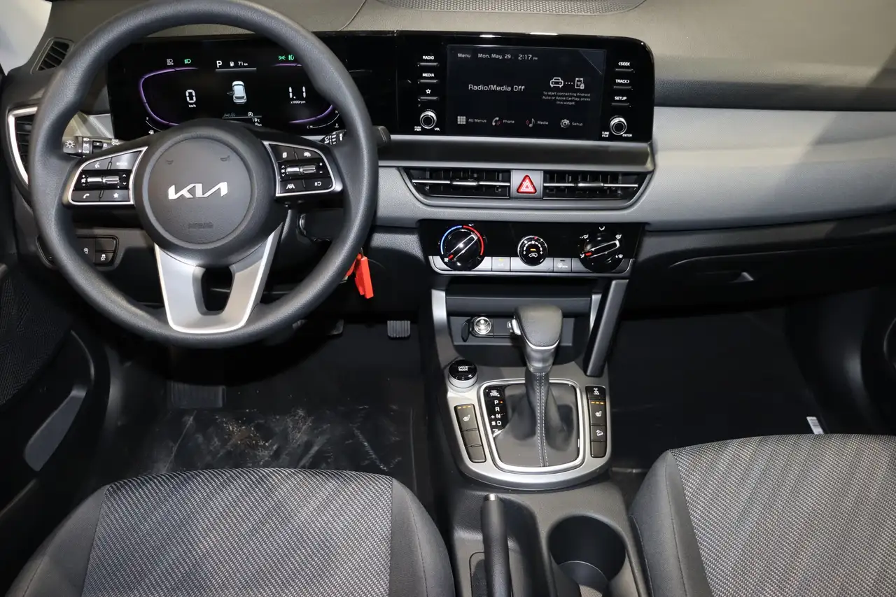 Kia Seltos снимка Kia Seltos