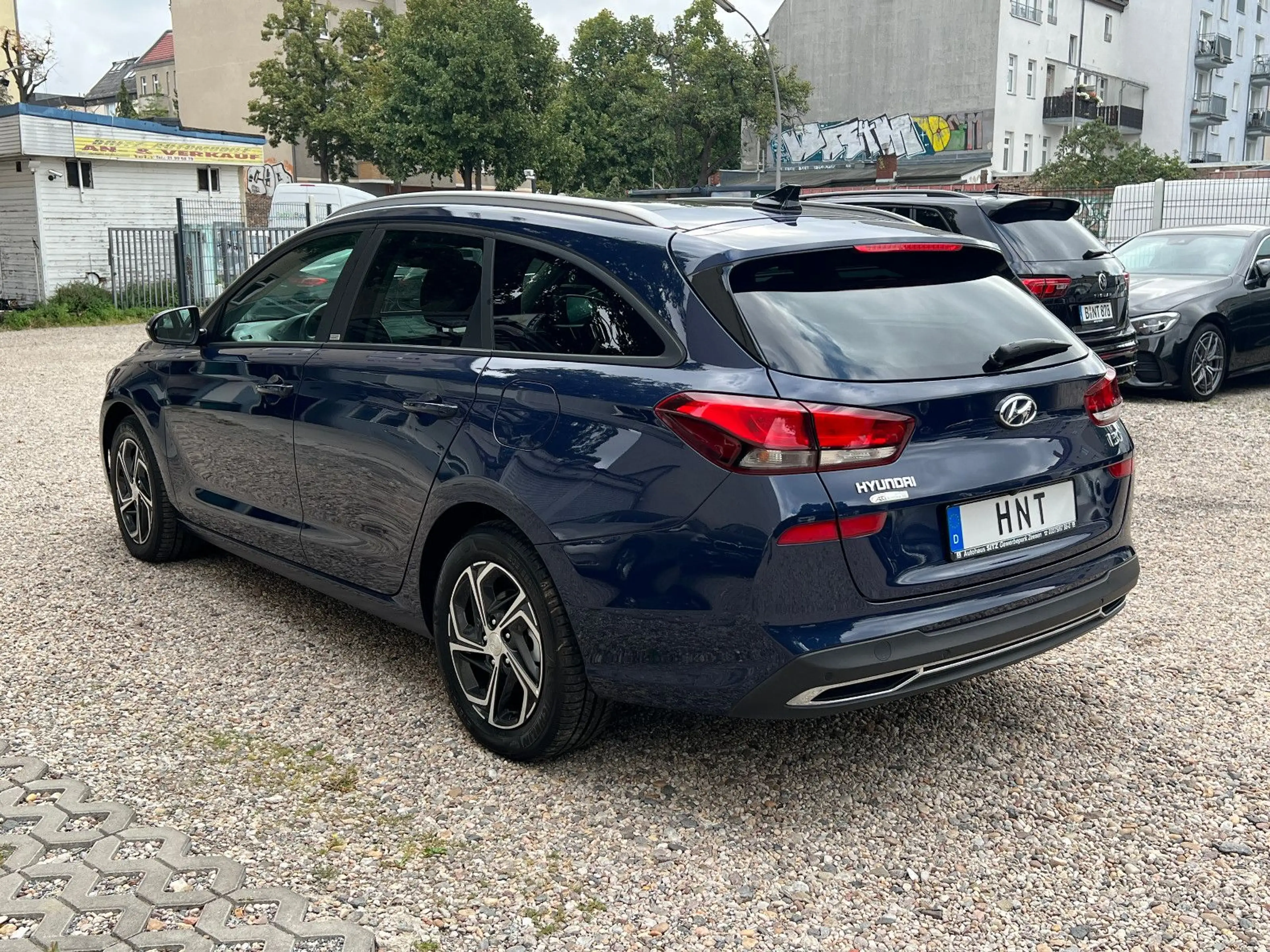 Hyundai i30 cw Intro Edition Facelift Automatik Pano TOP — photo 4