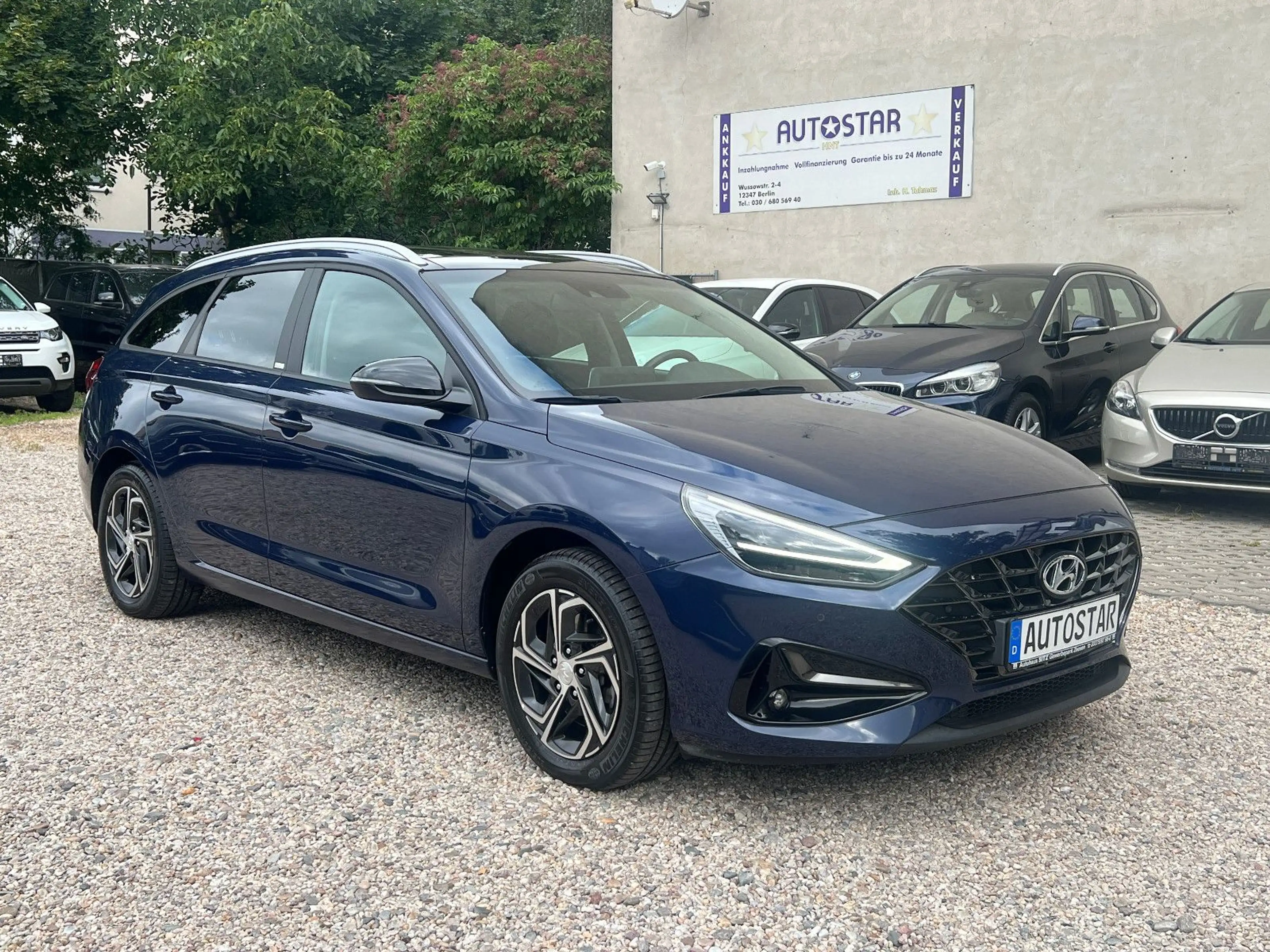 Hyundai i30 cw Intro Edition Facelift Automatik Pano TOP — photo 2