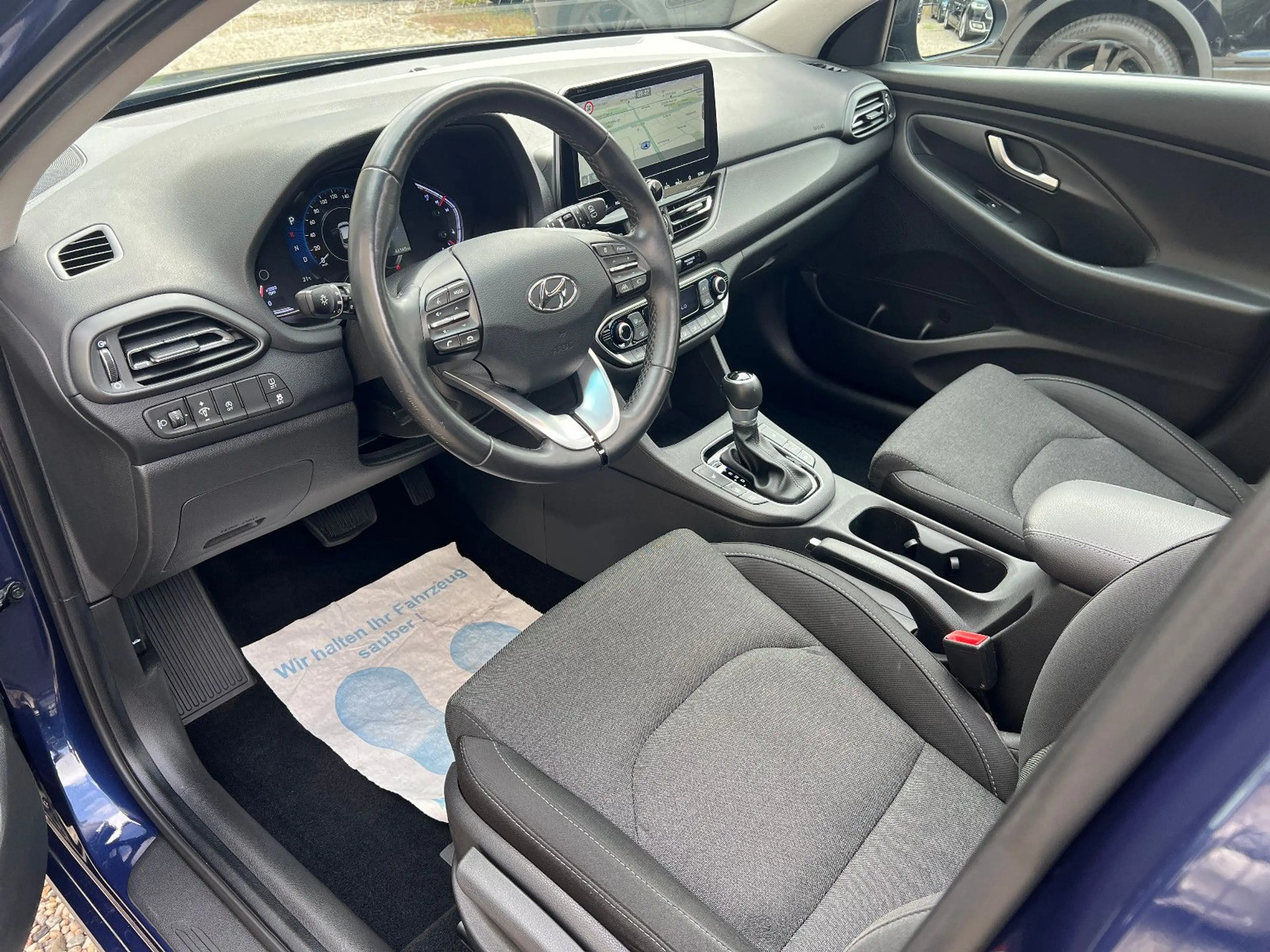 Hyundai i30 cw Intro Edition Facelift Automatik Pano TOP — photo 8
