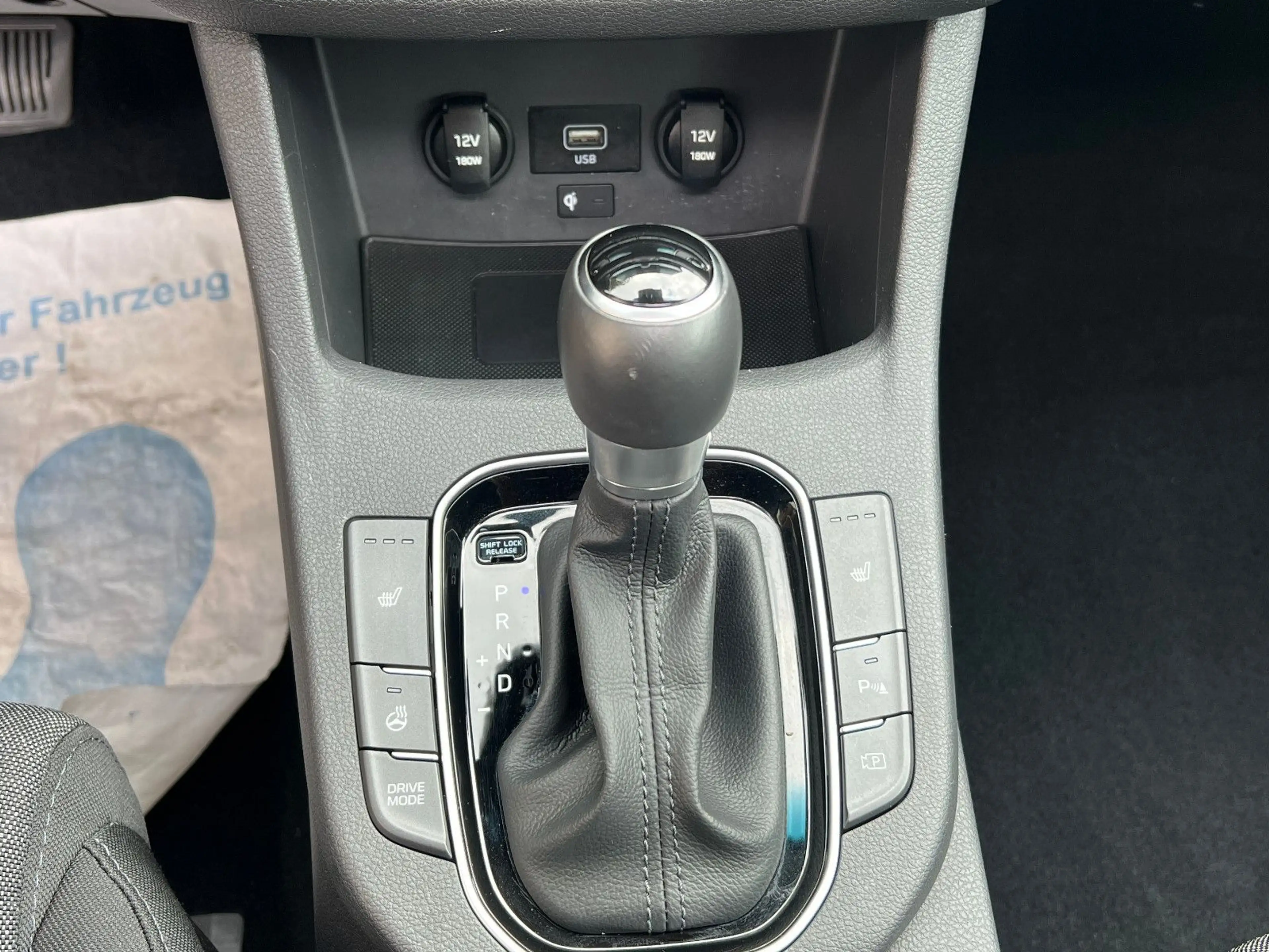 Hyundai i30 cw Intro Edition Facelift Automatik Pano TOP — photo 11