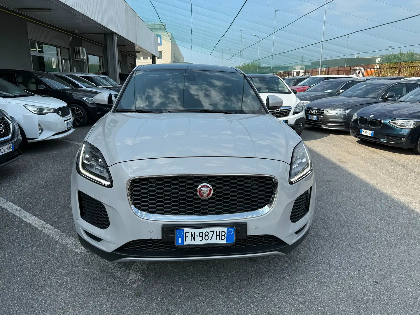 Jaguar E-Pace E-Pace 2017 2.0d i4 R-Dynamic S awd 180cv auto Grigio - 2
