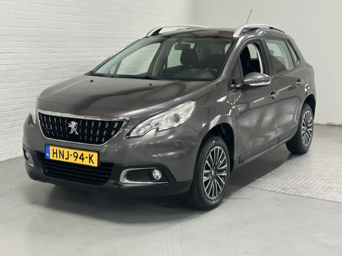 Peugeot 2008 1.2 PureTech Active AIRCO / CRUISE /NAVI Gris - 1