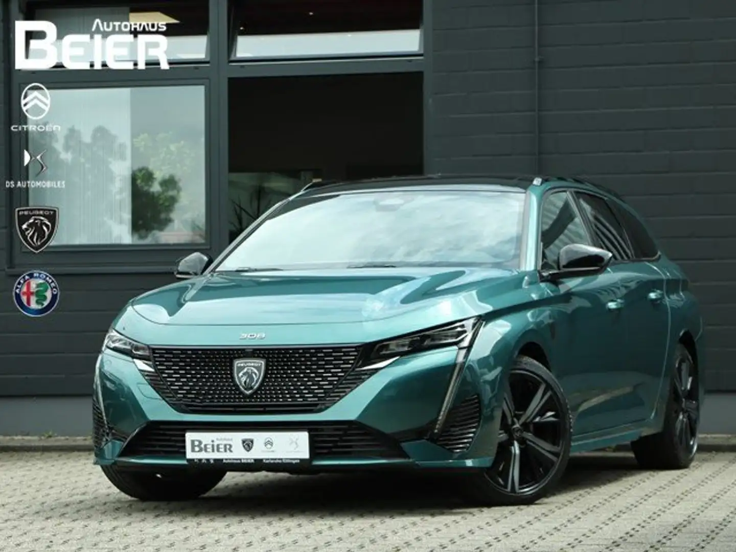 Peugeot 308 SW Hybrid 225 SW GT Pack Pano/ Focal Sound-System/ Blau - 1