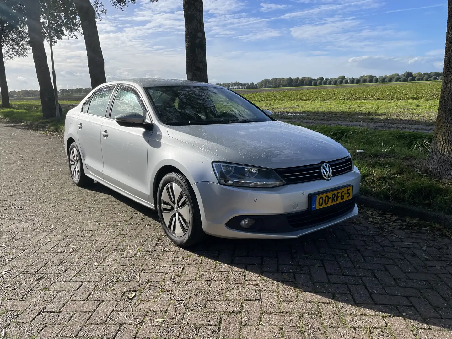 Volkswagen Jetta 1.2 TSI BlueMotion Technology Comfortline - 1