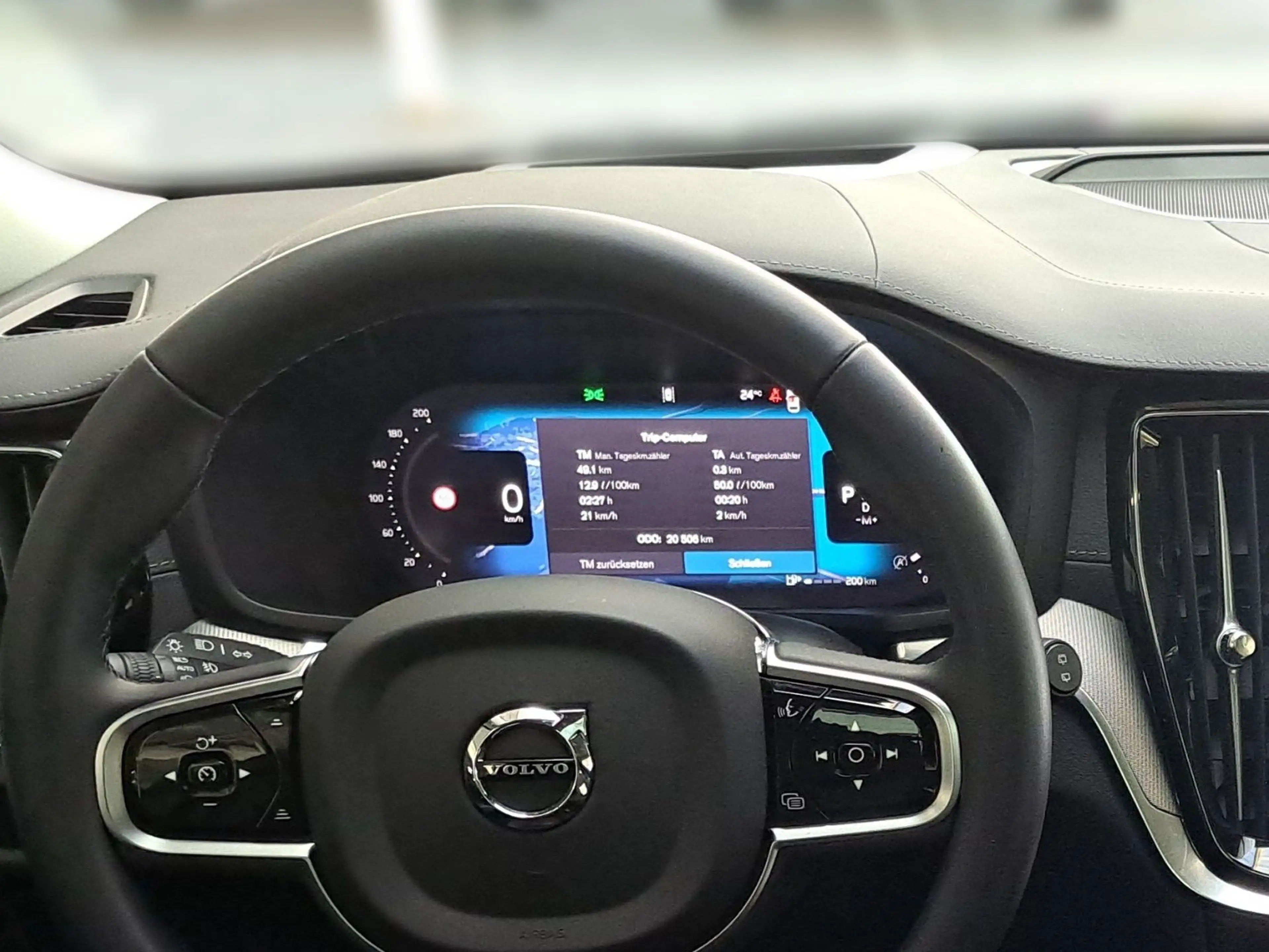 Volvo V60 Cross Country B5 B AWD Ultimate 360GradKamera+Soundsystem — photo 8
