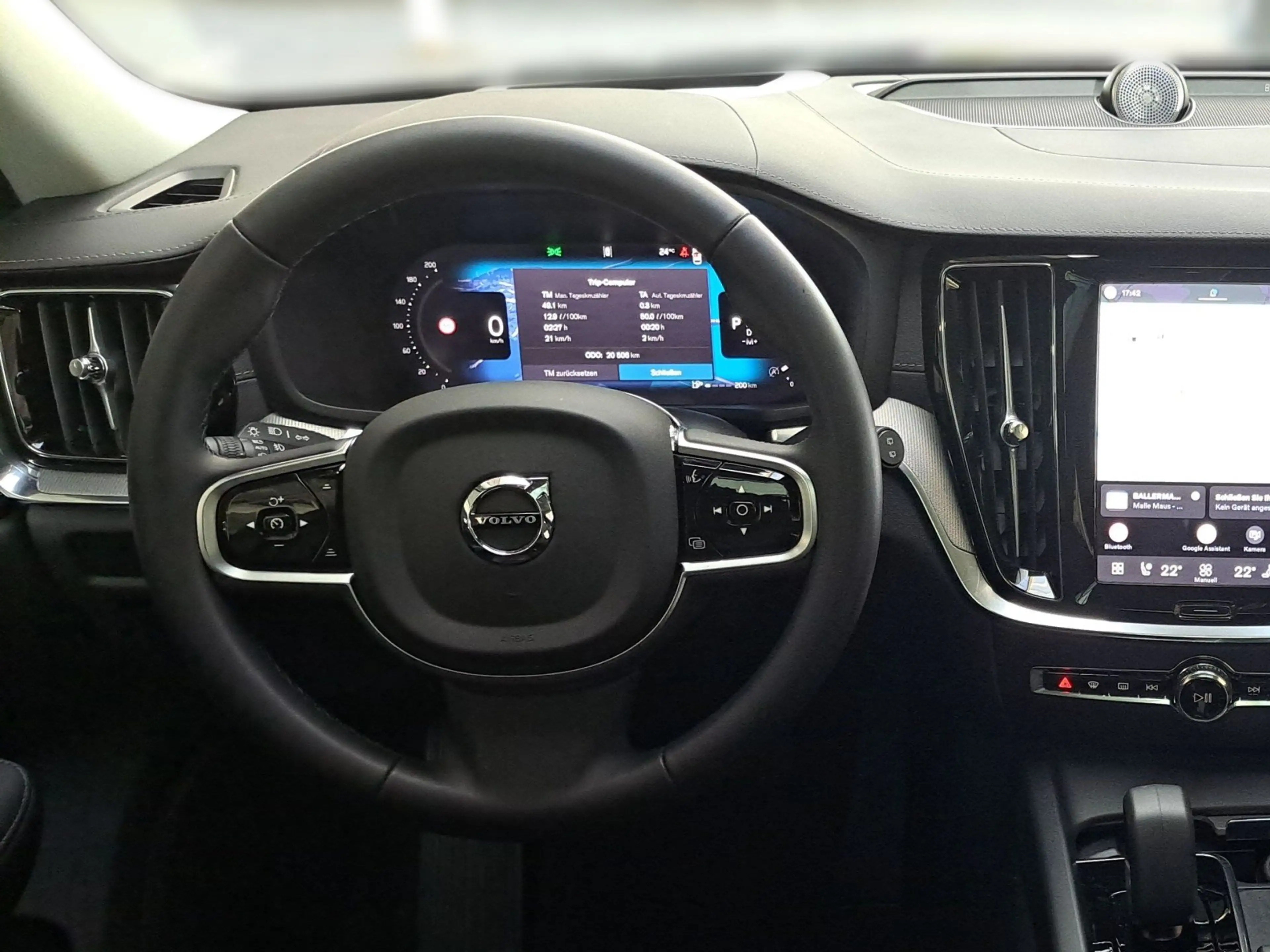 Volvo V60 Cross Country B5 B AWD Ultimate 360GradKamera+Soundsystem — photo 7