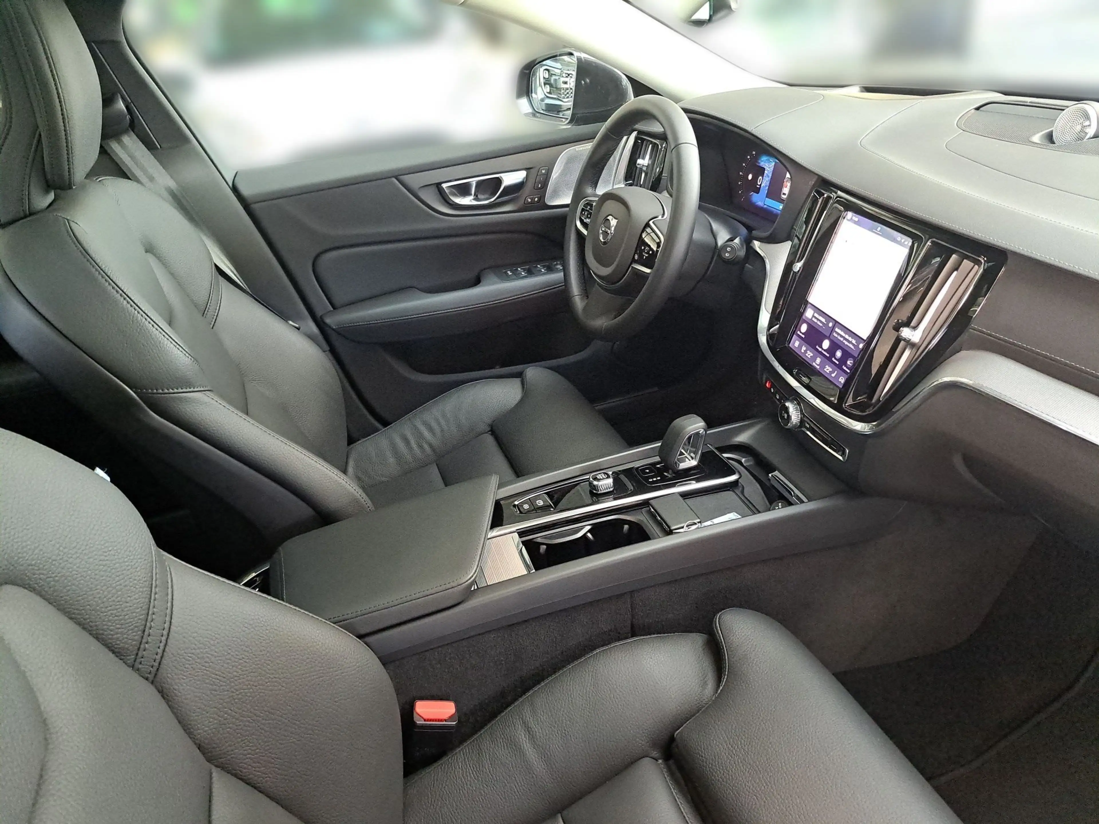 Volvo V60 Cross Country B5 B AWD Ultimate 360GradKamera+Soundsystem — photo 14