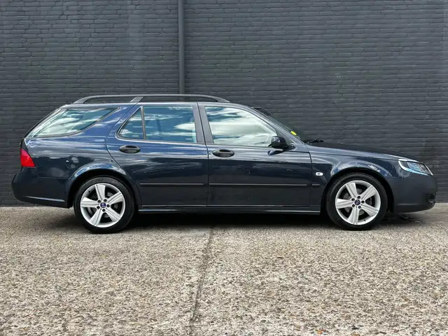 Saab 9-5 view 8