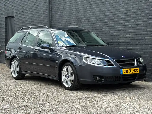 Saab 9-5 view 7