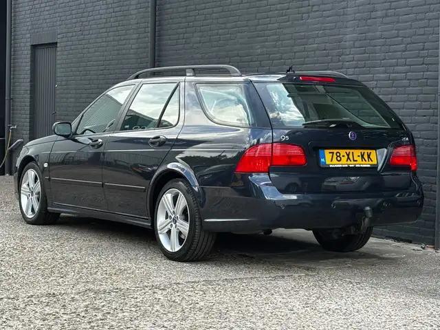 Saab 9-5 view 10