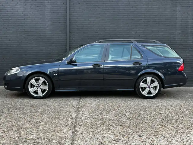 Saab 9-5 view 11