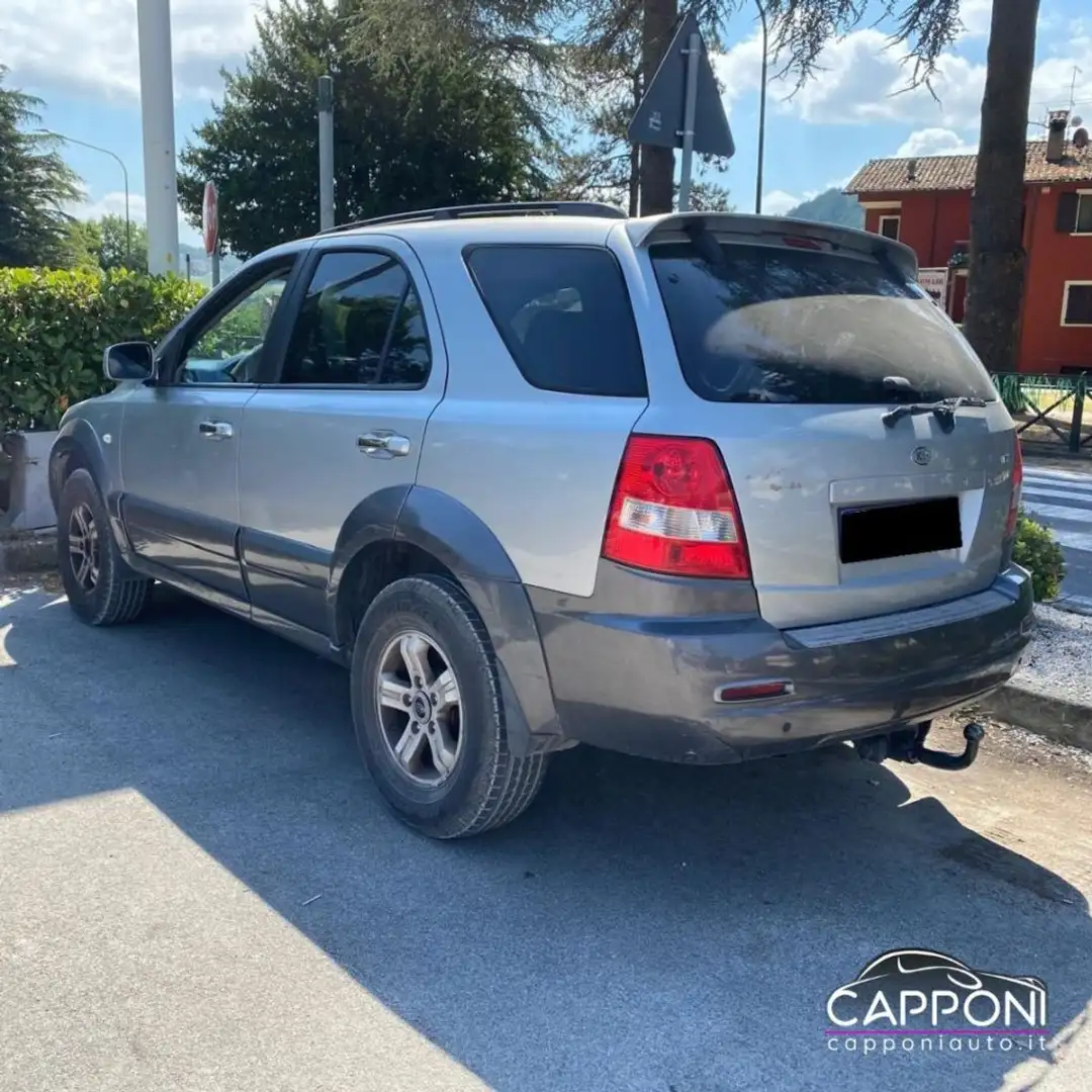 Kia Sorento 2.5 16V CRDI 4WD Silber - 2