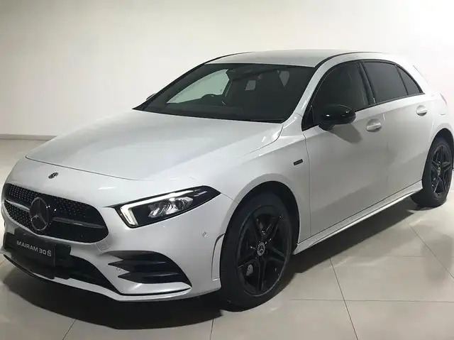 Mercedes-Benz A 250 CLASSE A -250e EQ-P AMG L.PREMIUM(Sede di Taranto)