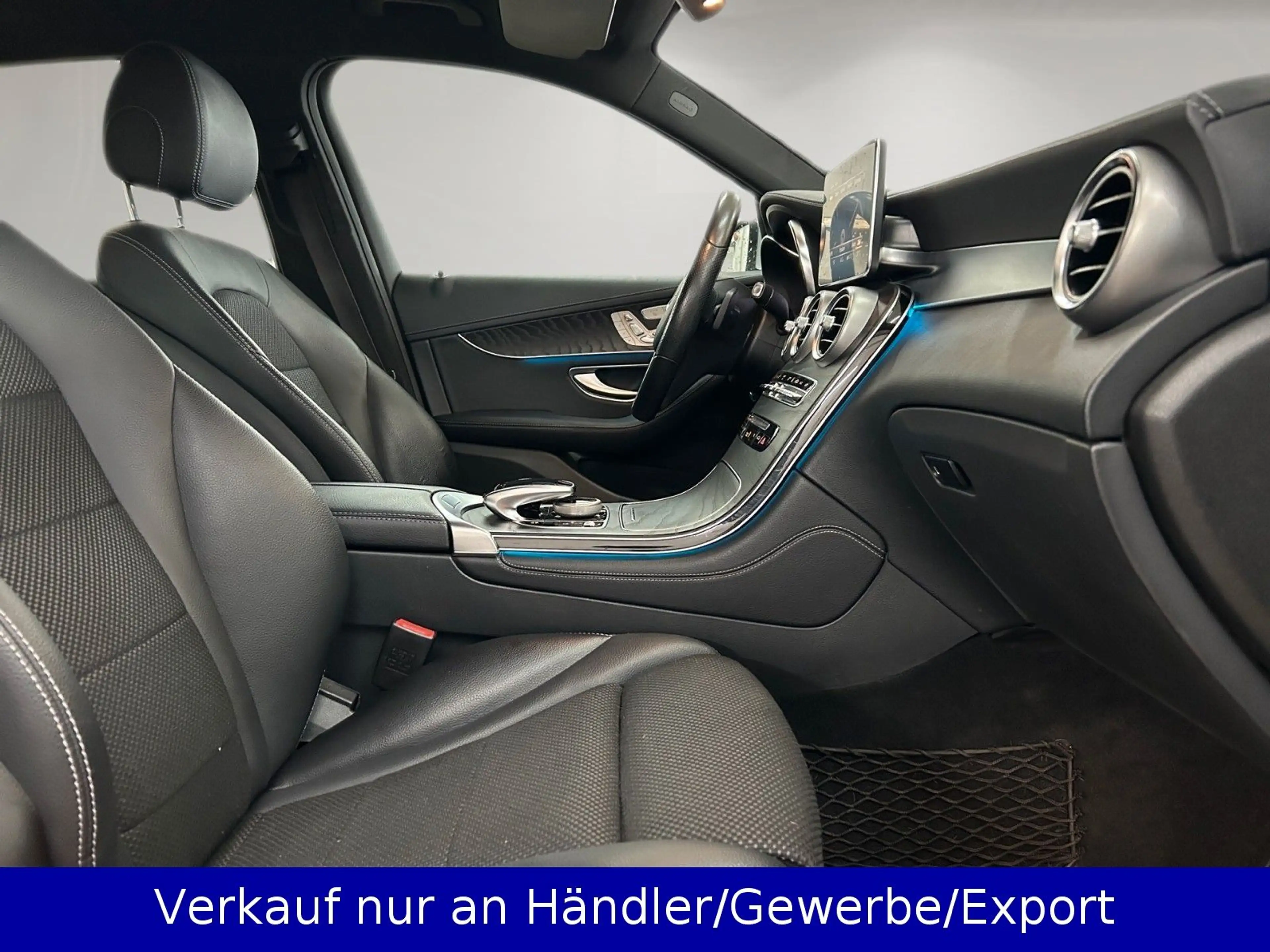 Mercedes-Benz GLC 350 d 4Matic Automatik LED Navi HuD SHZ PDC — photo 14