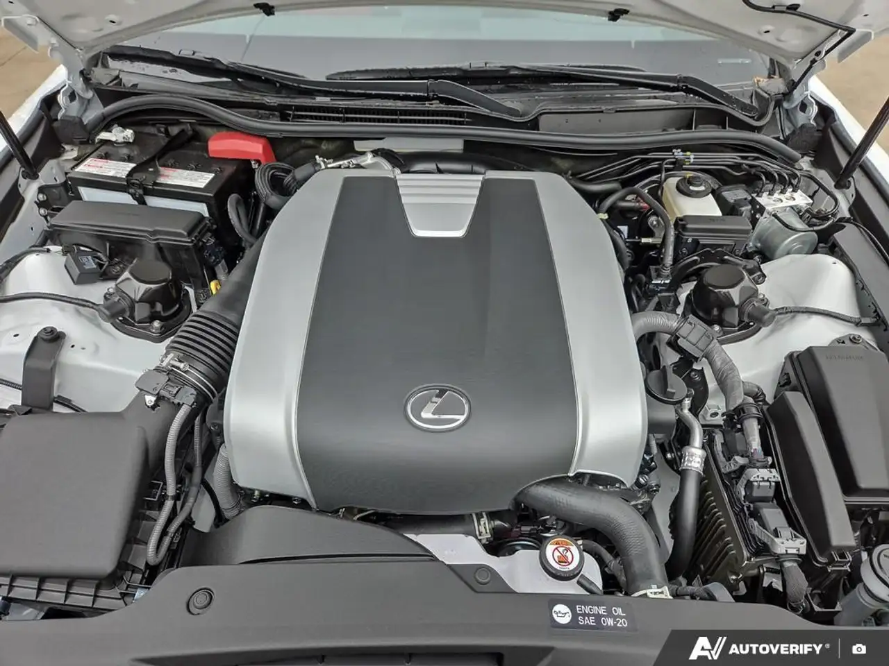 Lexus IS снимка Lexus IS