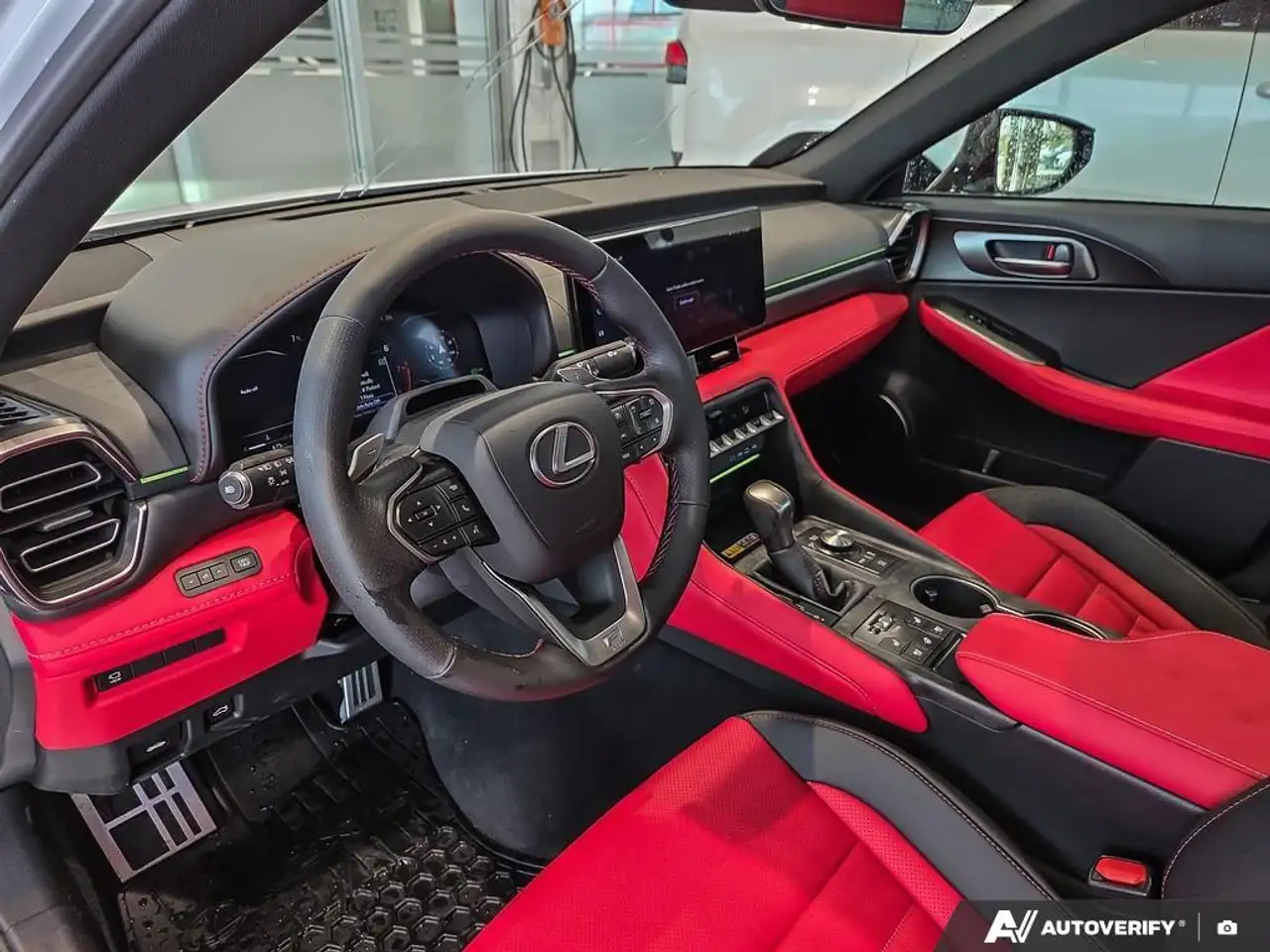 Lexus IS снимка Lexus IS