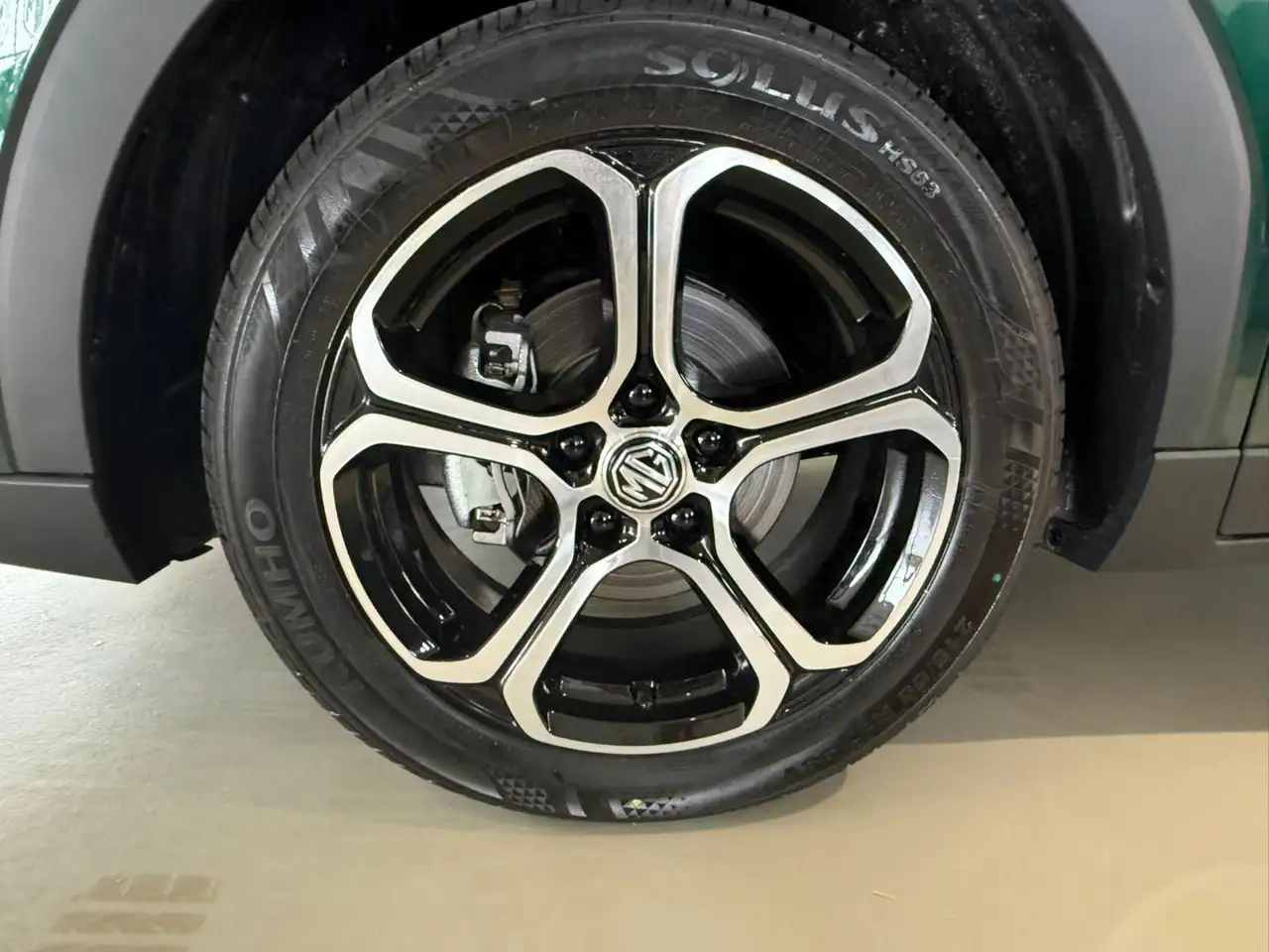 MG ZS