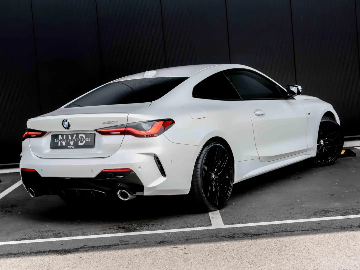 BMW 420 i Coupe M Sport Facelift | ACC | Headup | Hifi | Wit - 2