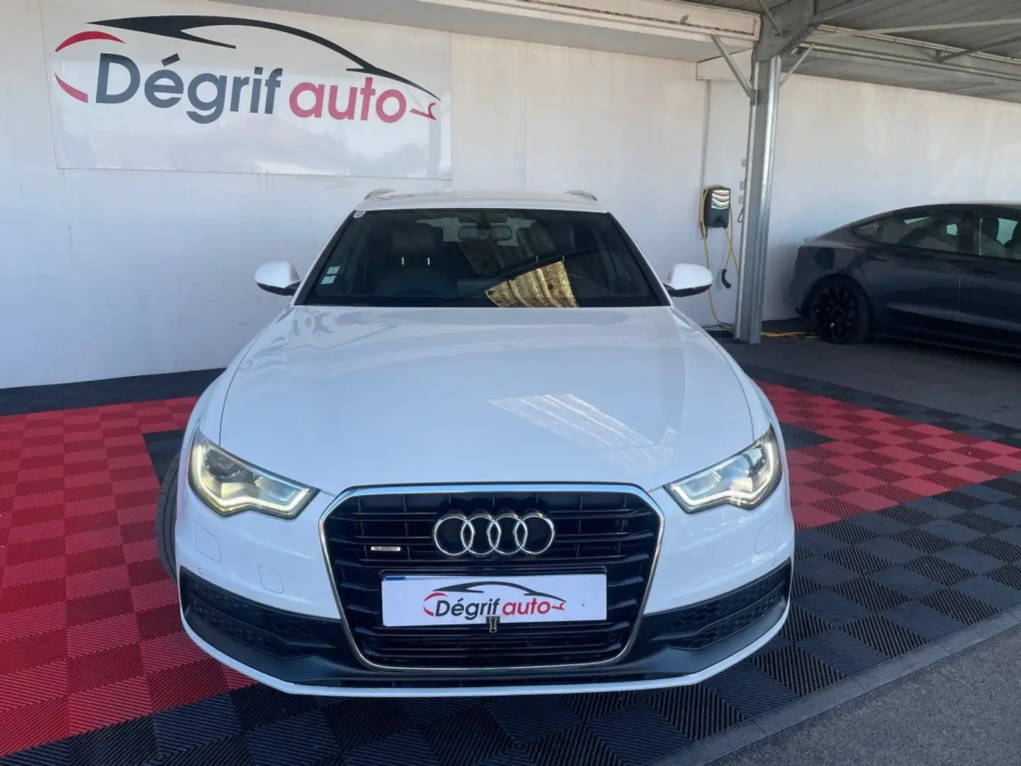 Audi A6 V6 3.0 BiTDI DPF 313 Quattro Avus Tiptronic 8 A Blanc - 2