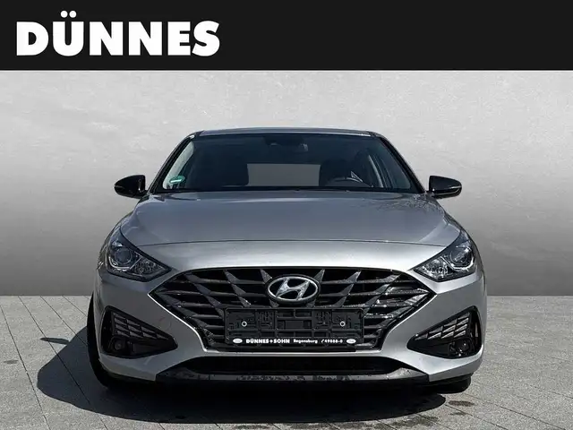 Hyundai i30 view 8