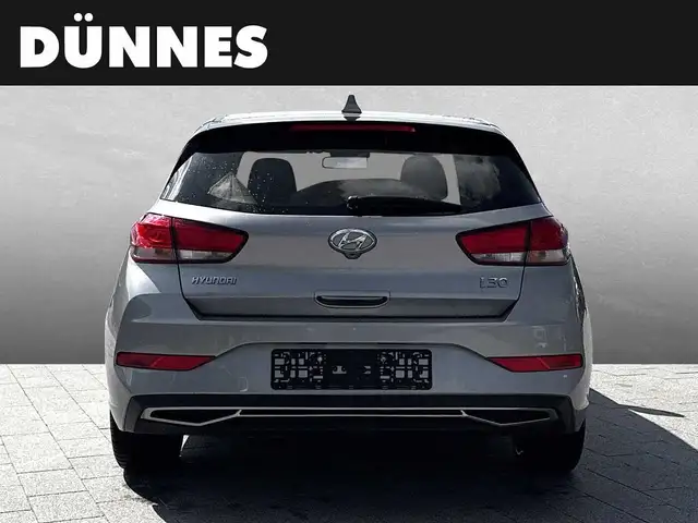 Hyundai i30 view 7