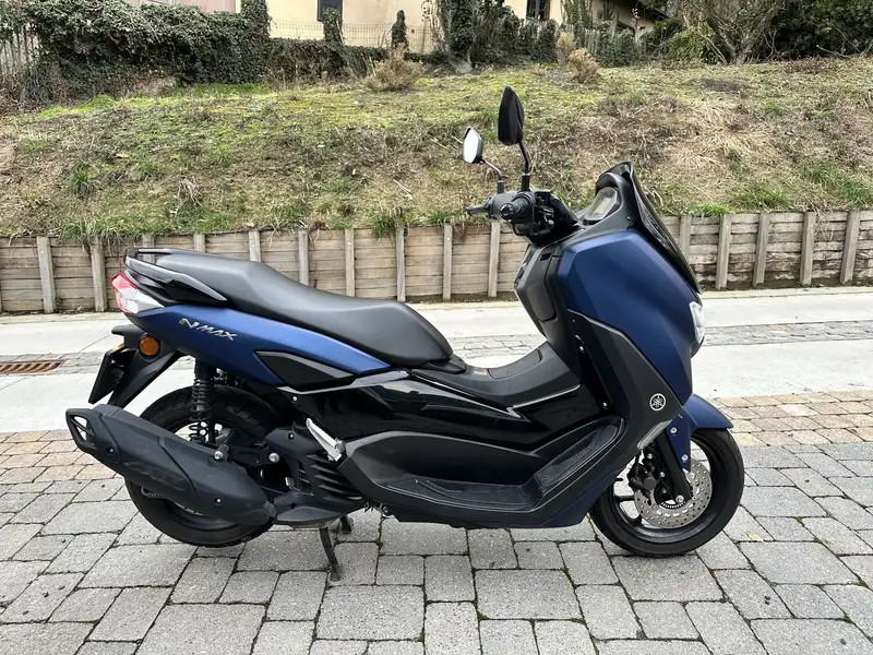 Yamaha NMAX - foto 3