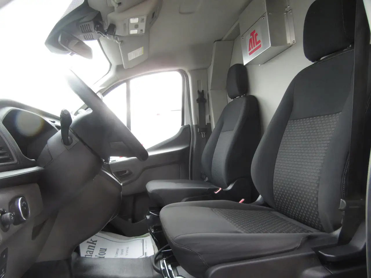 Ford Transit снимка Ford Transit