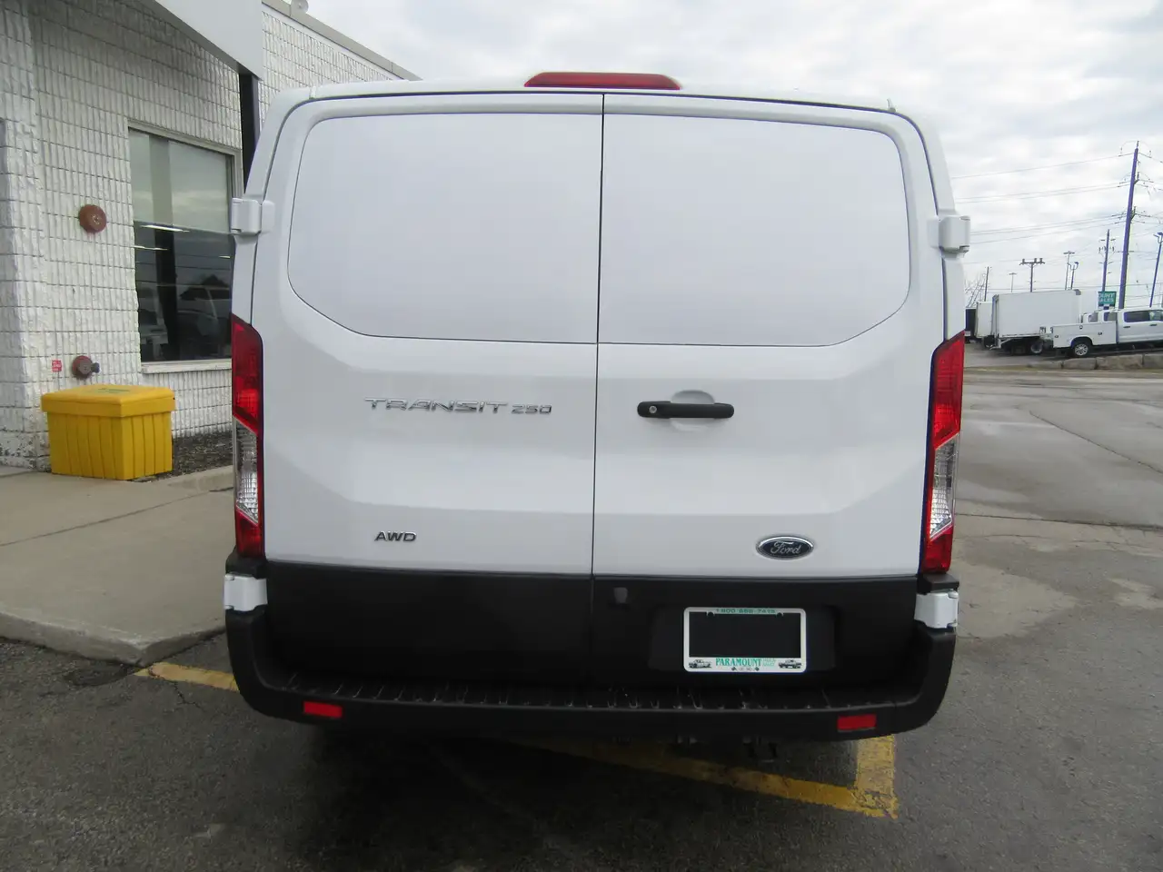 Ford Transit снимка Ford Transit