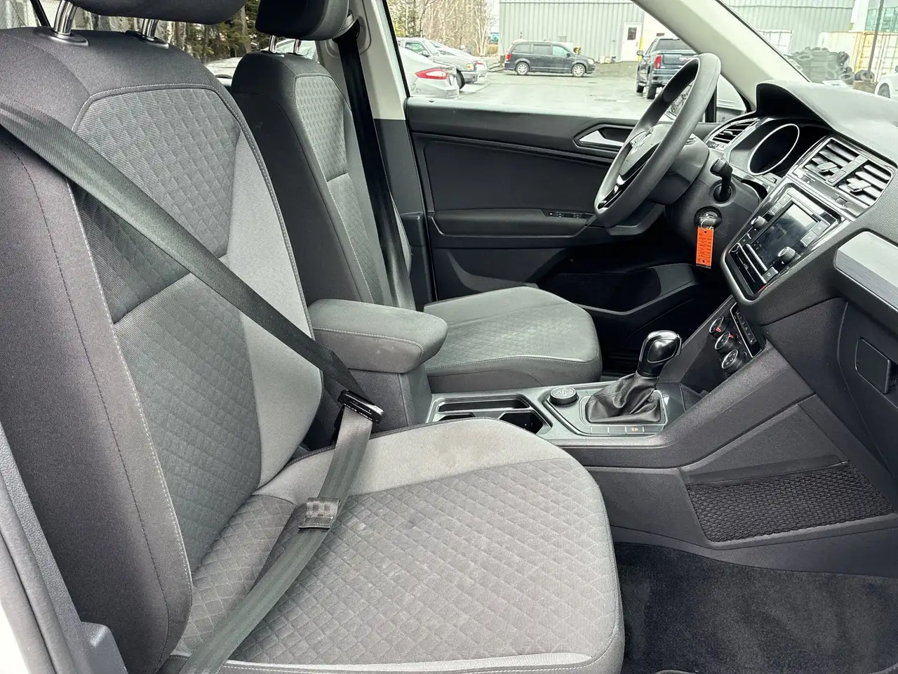 Volkswagen Tiguan снимка Volkswagen Tiguan