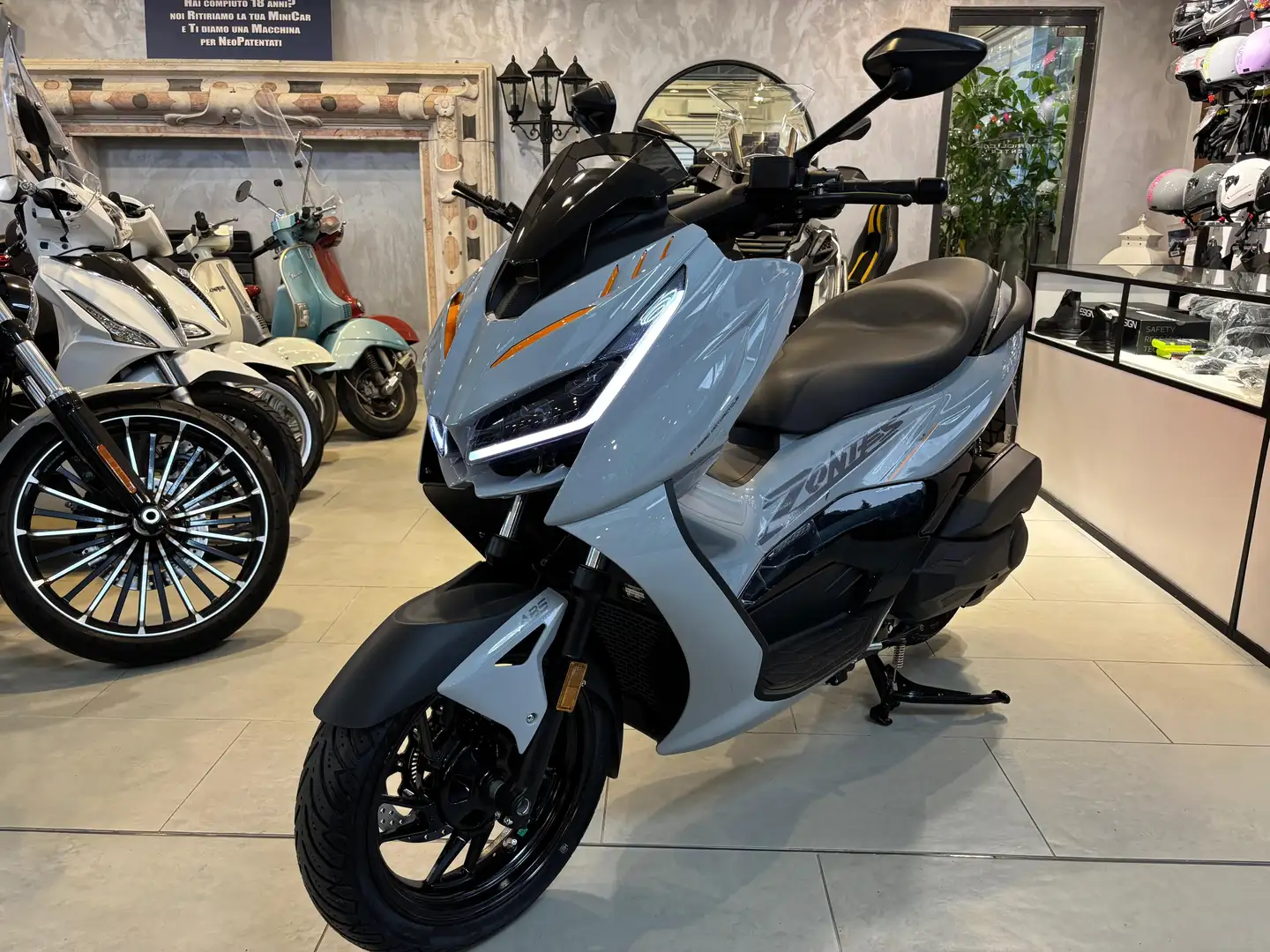 Zontes ZT 368 D PRONTA CONSEGNA Gris - 1