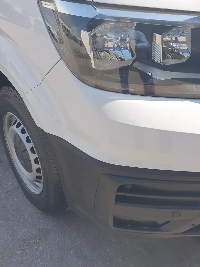 Volkswagen Crafter Crafter Ch. DCb. 2.0TDI SCR 35 BL L4 130kW Blanco - 2