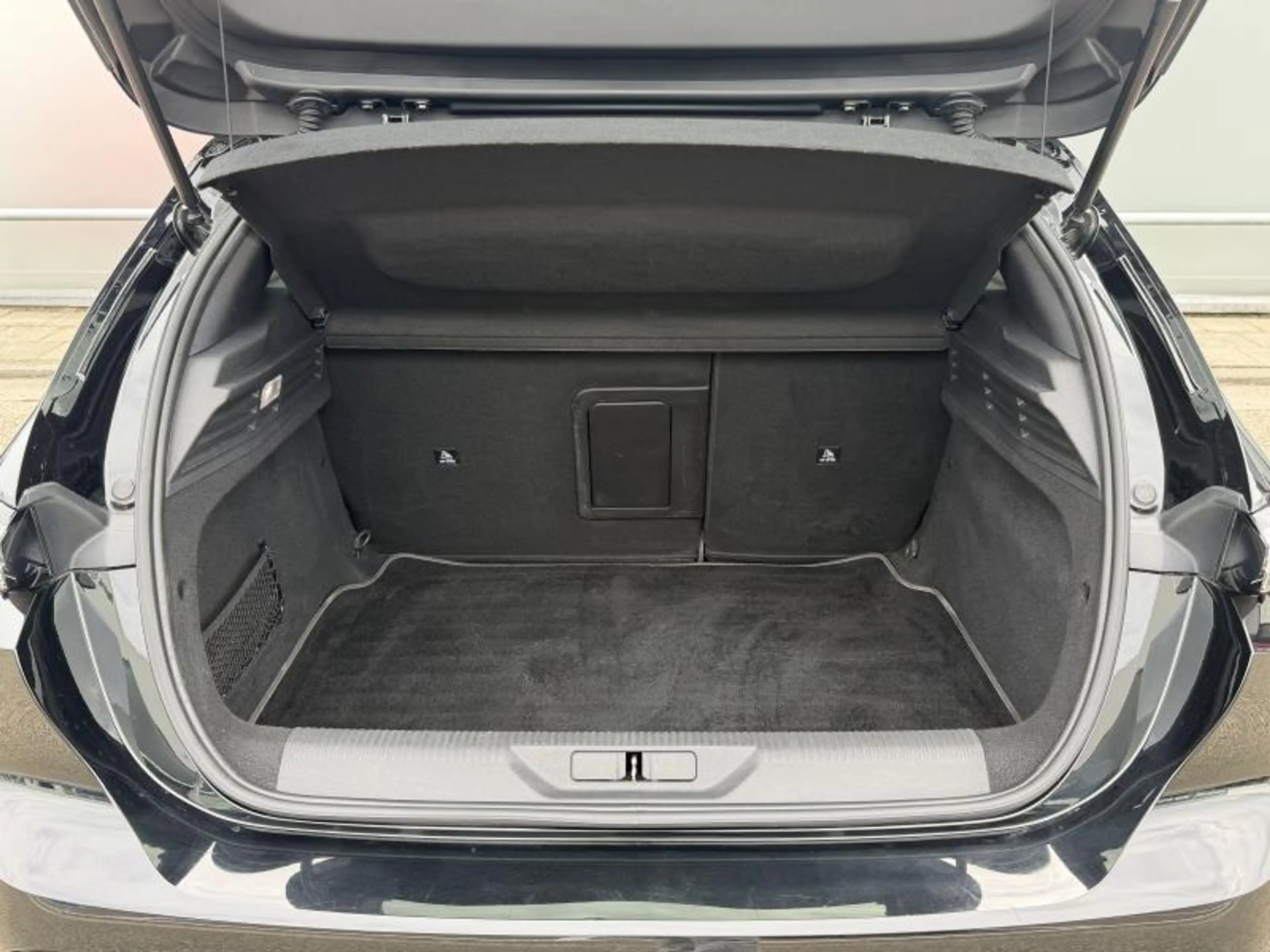 Peugeot 308 III Allure Pack — photo 5