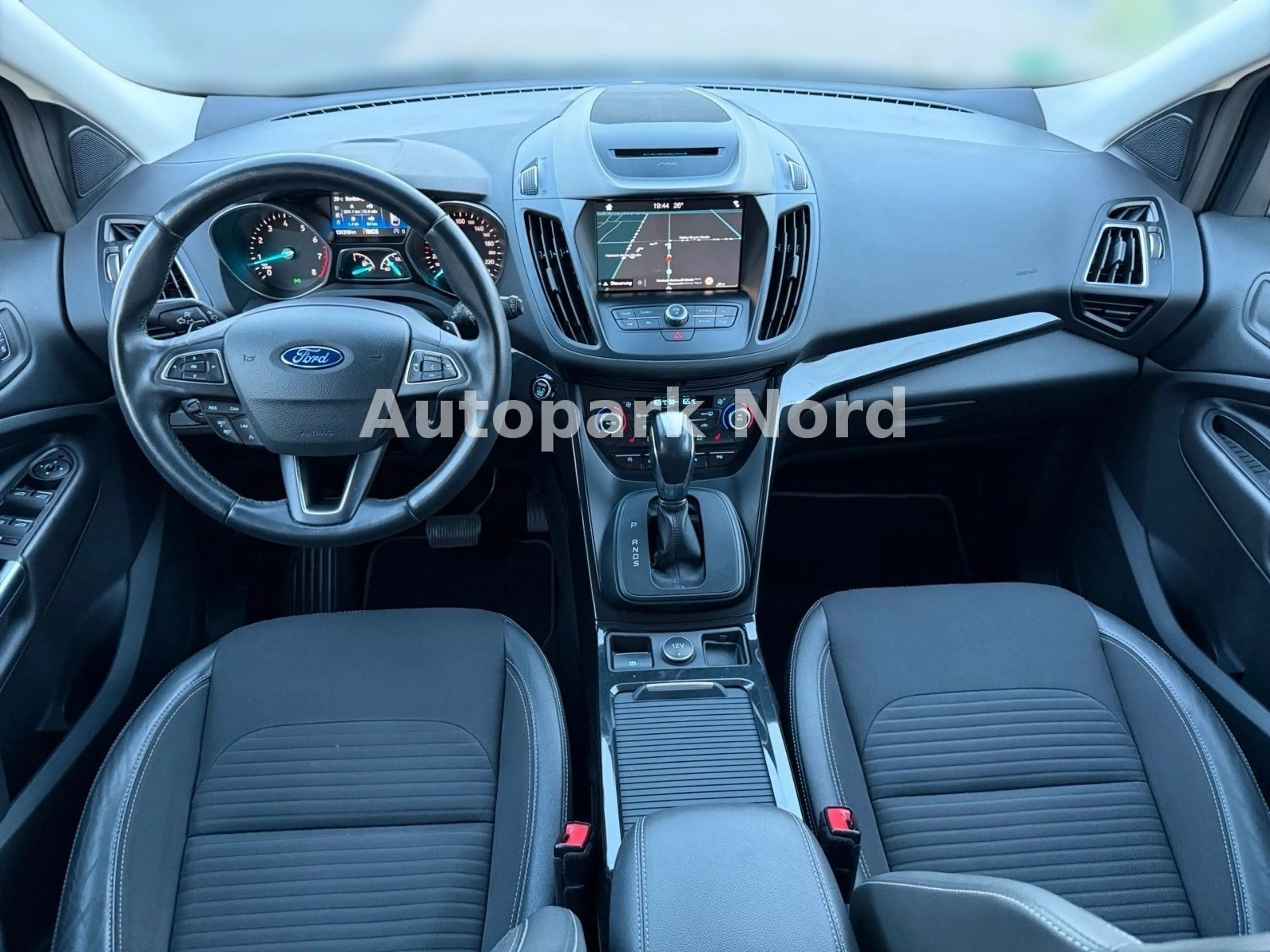 Ford Kuga 4x4 Aut. Titanium/1.HAND/AHK/LED/SHZ/TEMP — photo 9