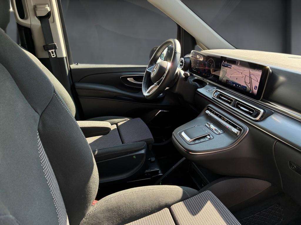 Mercedes-Benz V 250