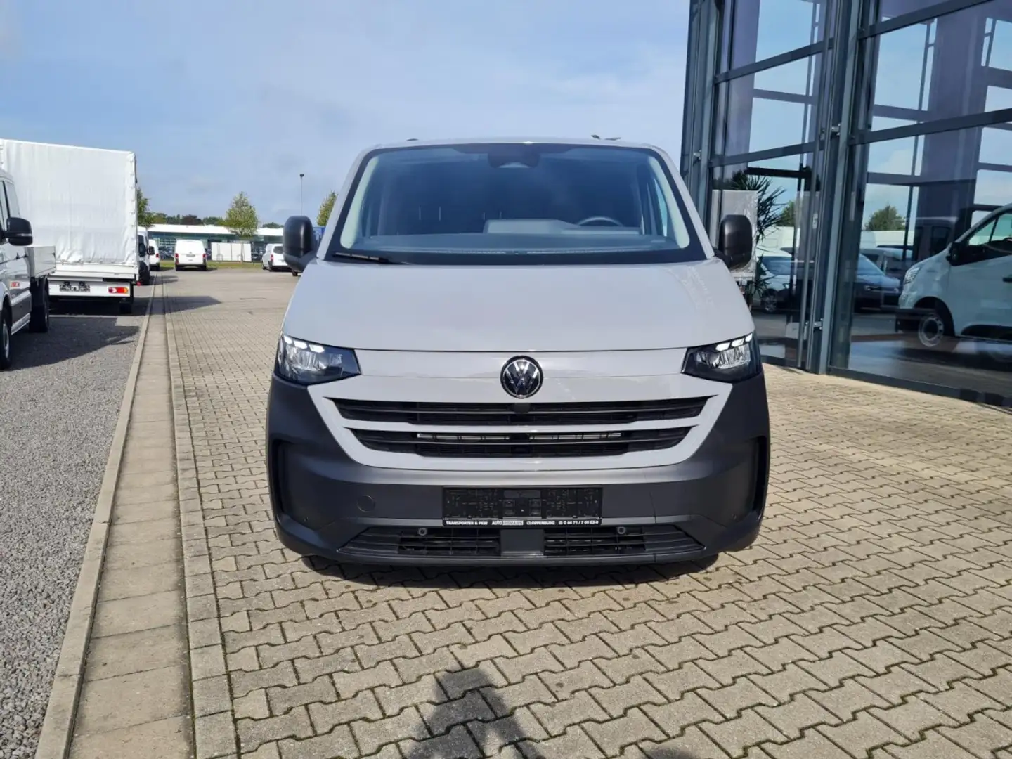 Volkswagen T7 Kasten TDi AG L2 AHK KLIMA KAMERA LED TEMPOMAT Grau - 2