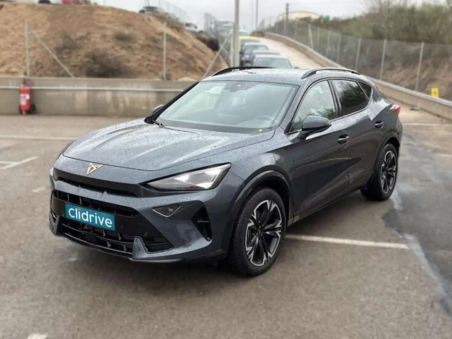 CUPRA Formentor 1.5 eTSI 110kW (150 CV) DSG Gris - 2