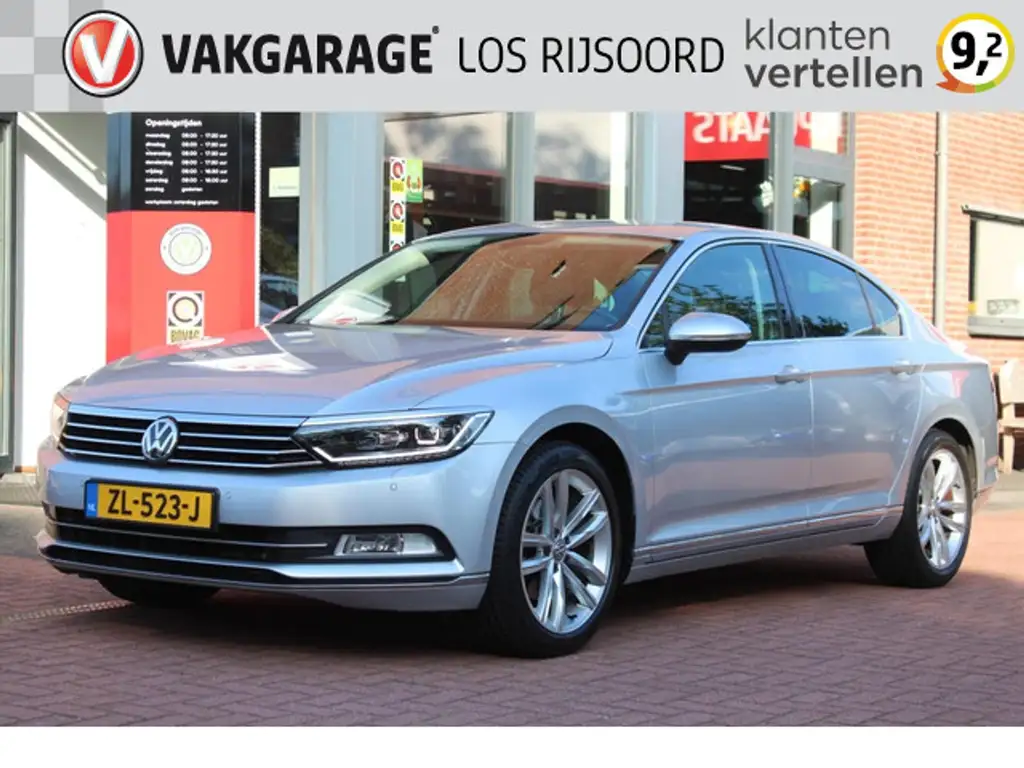 Volkswagen Passat 2018 из Европы — купить под ключ