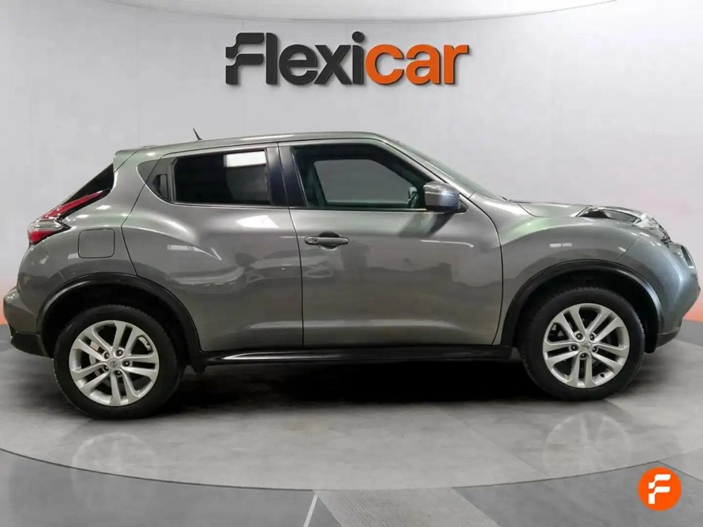 Nissan Juke DIG-T EU6 85 kW (115 CV) 6M/T ACENTA Gris - 2