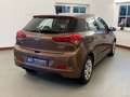 Hyundai i20 Basis Brun - thumbnail 3