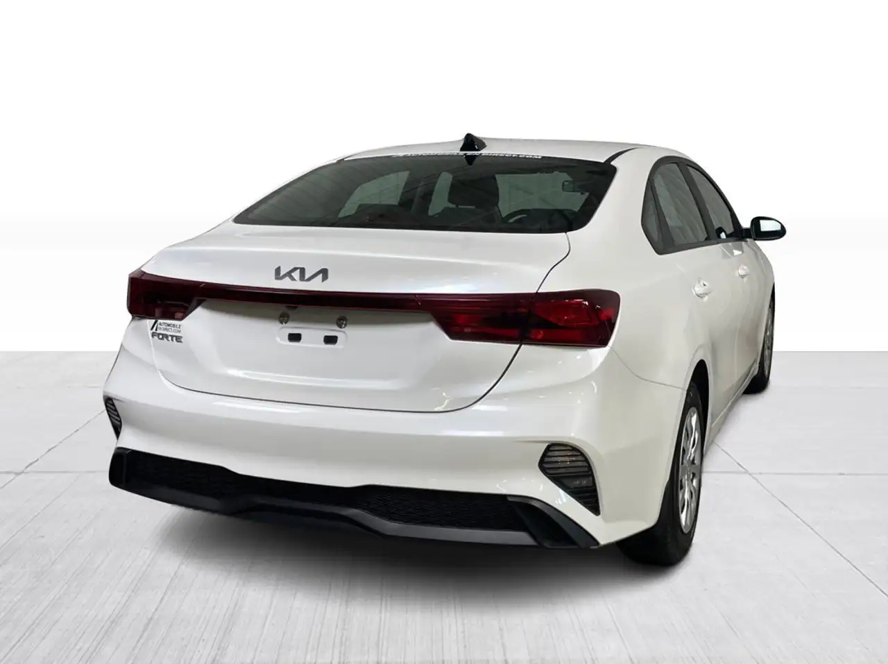 Kia Forte снимка Kia Forte