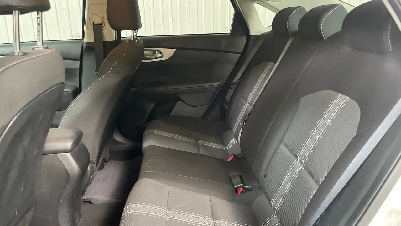 Kia Forte снимка Kia Forte