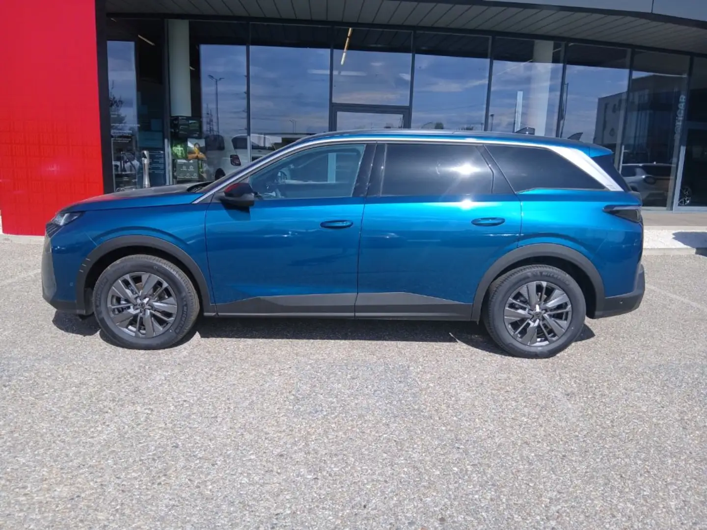 Peugeot 5008 ALLURE Hybrid 145 e-DCS6 Blau - 2