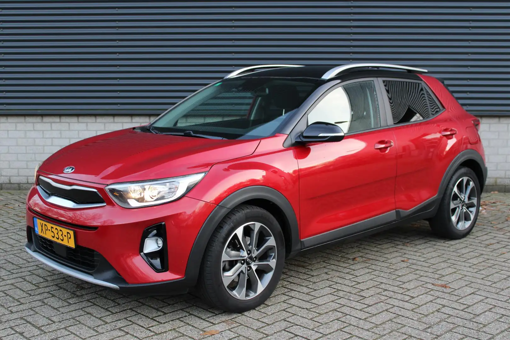 Kia Stonic 100pk DynamicPlusLine I Parkeersensoren I Camera A Rouge - 2