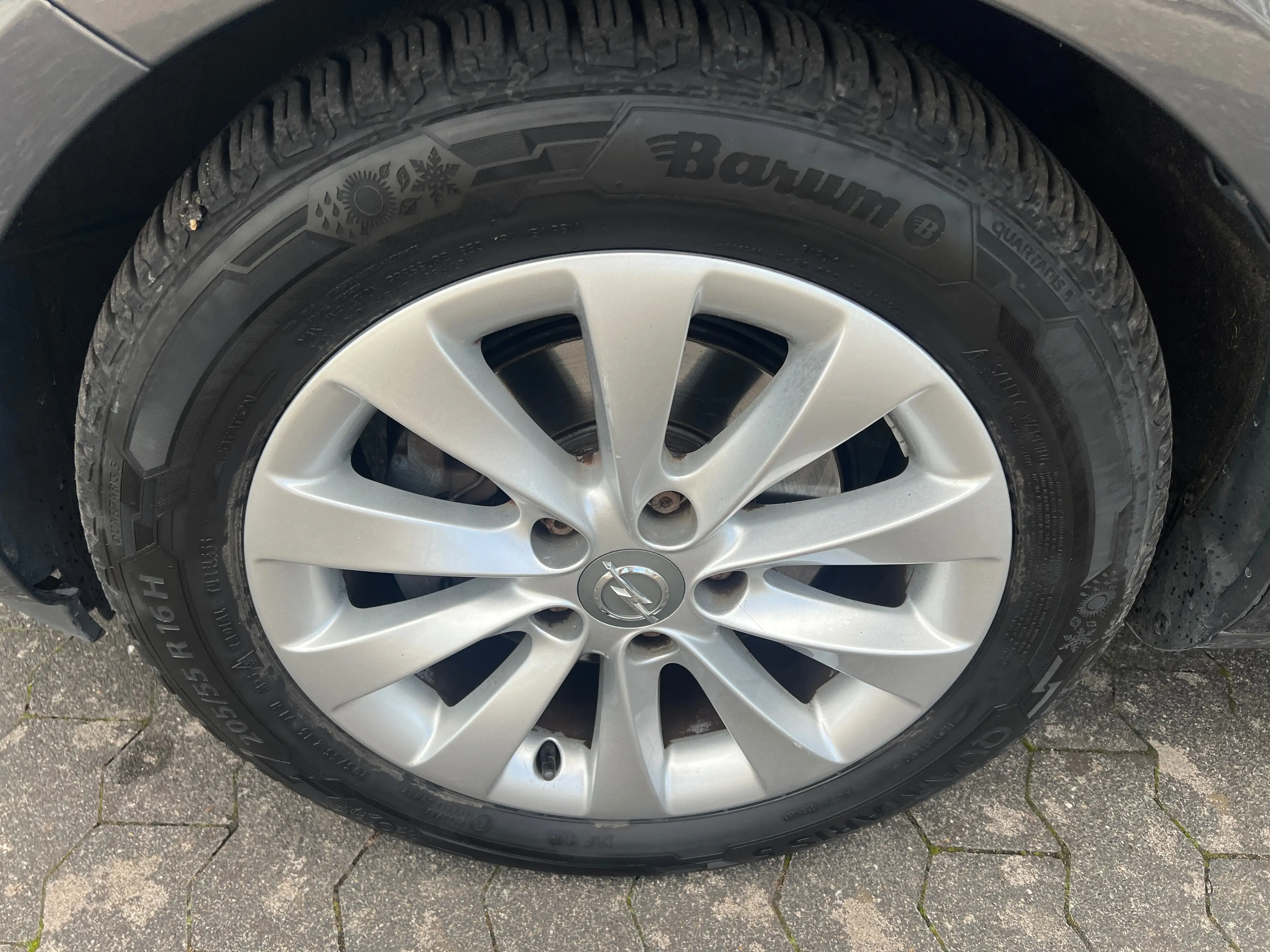 Opel Meriva Active Automatik — photo 11