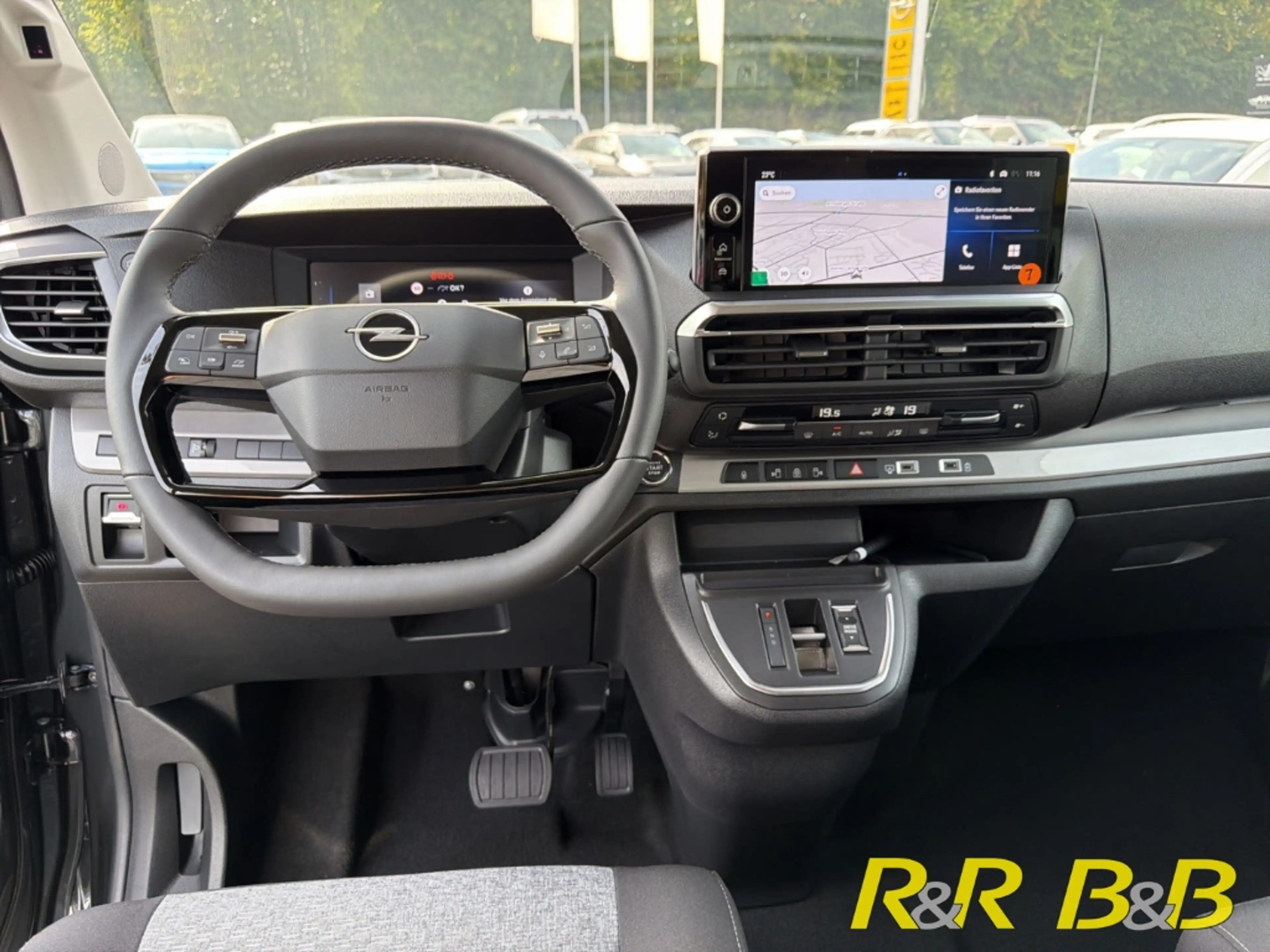 Opel Zafira Life Edition M KOMBI L2 H1 AHK-abnehmbar Navi Digitales — photo 10