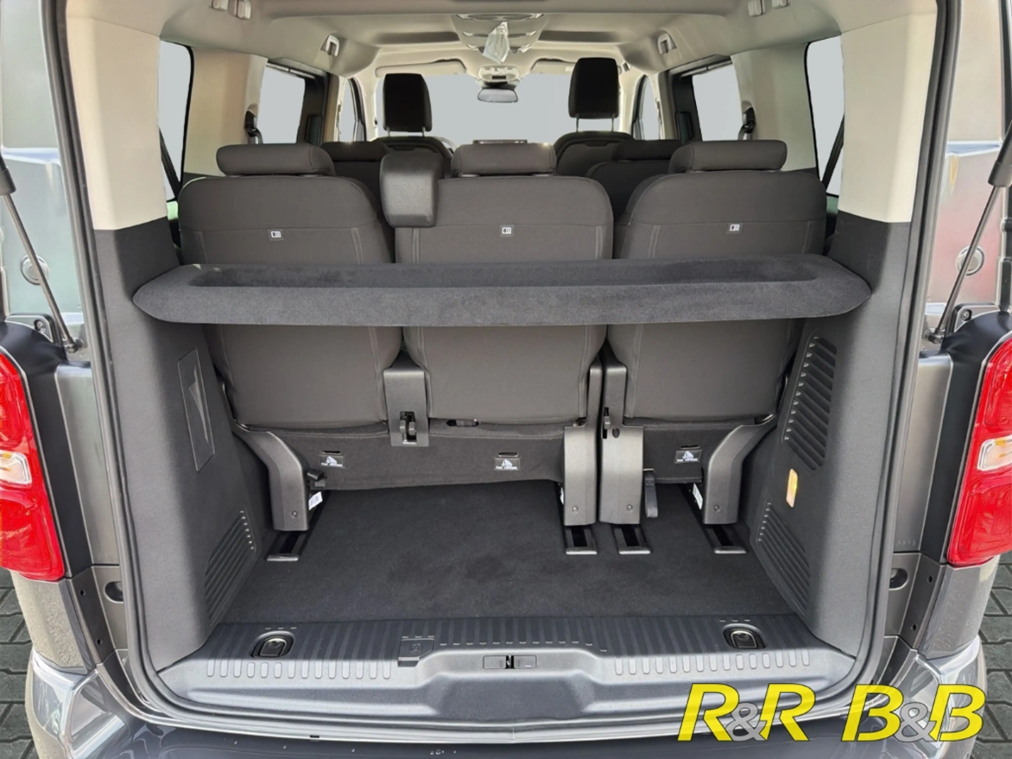 Opel Zafira Life Edition M KOMBI L2 H1 AHK-abnehmbar Navi Digitales — photo 6