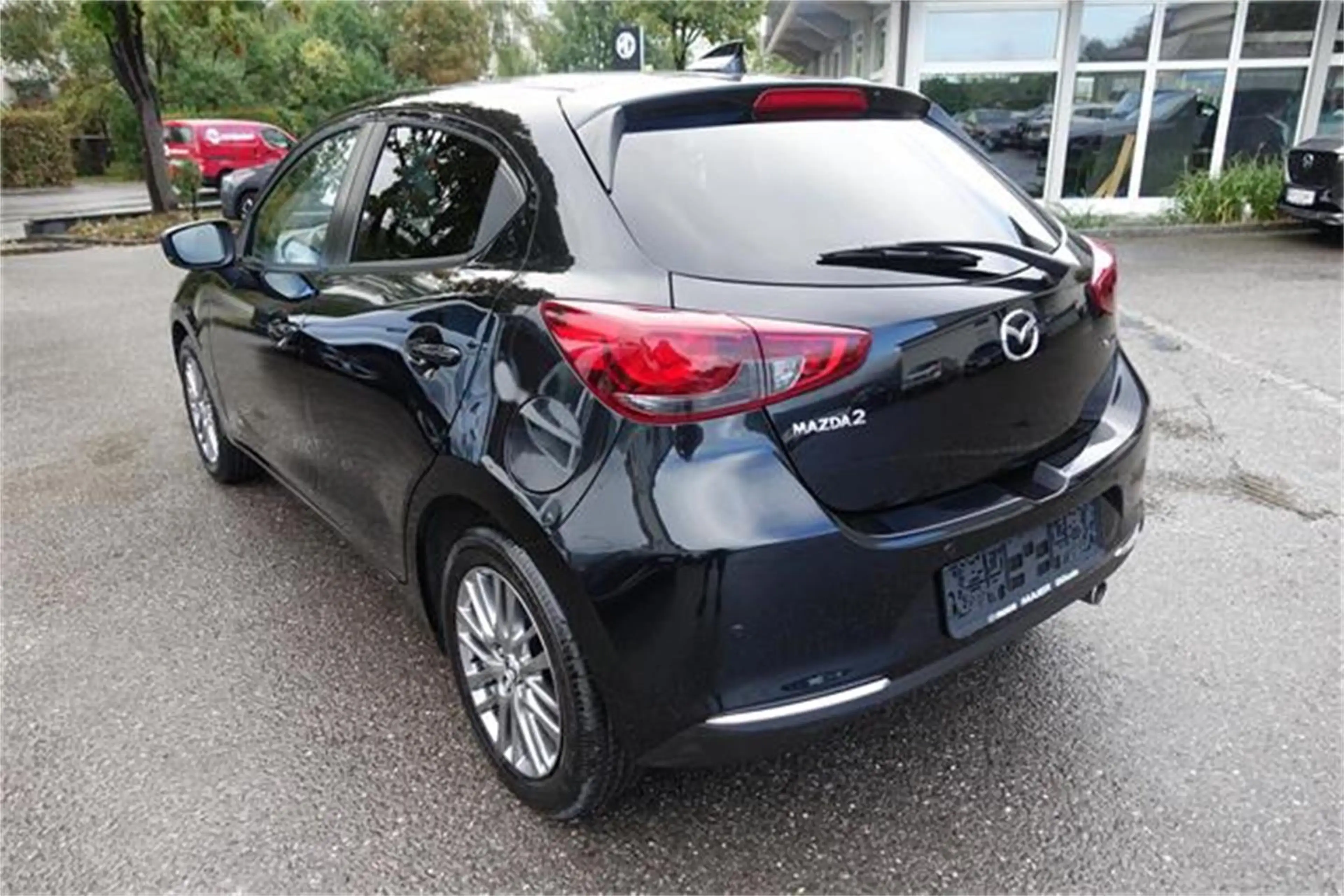 Mazda 2 G90 Revolution Aut. — photo 3