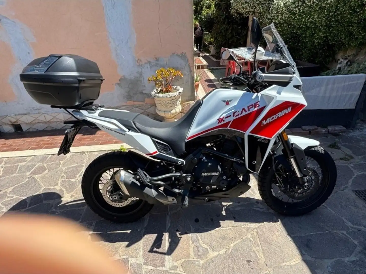 Moto Morini X-Cape Alb - 1